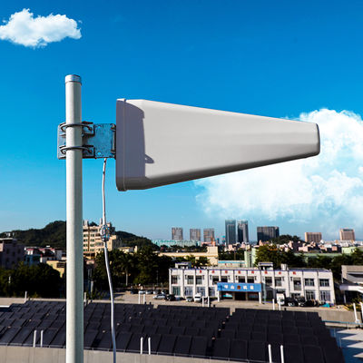 12dBi 14dBi Waterproof Outdoor Directional LPDA Antenna for 4G 5G LTE 698-2700 MHz