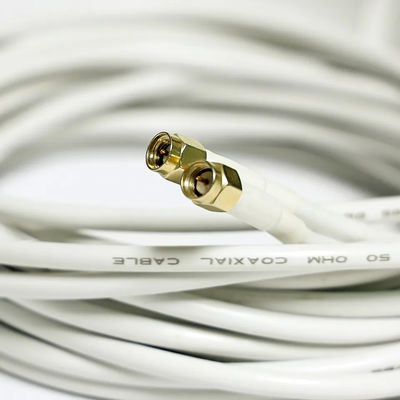 High Gain 35dBi 1800-2600MHz Mino 4G LTE External Panel Antenna for Long Range Router