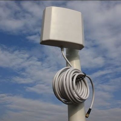 2.4GHz Outdoor Wireless WiFi Repeater Antenna with Vertical or Horizontal Polarization