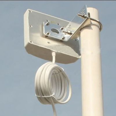 2.4GHz Outdoor Wireless WiFi Repeater Antenna with Vertical or Horizontal Polarization